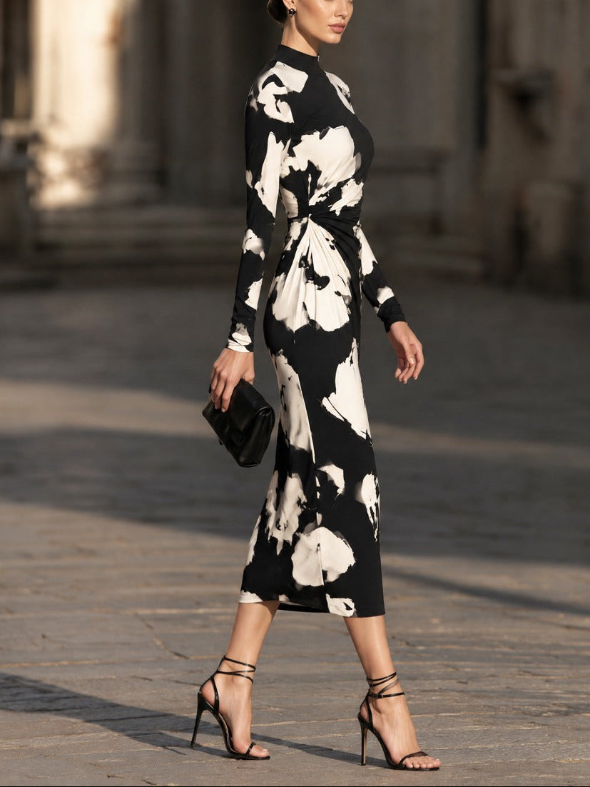 Margaux - Robe Midi Drapée à Col Montant et Imprimé Floral