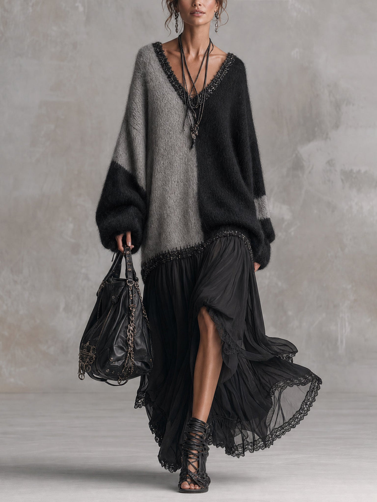 Vestido largo de punto oversize con patchwork de gasa