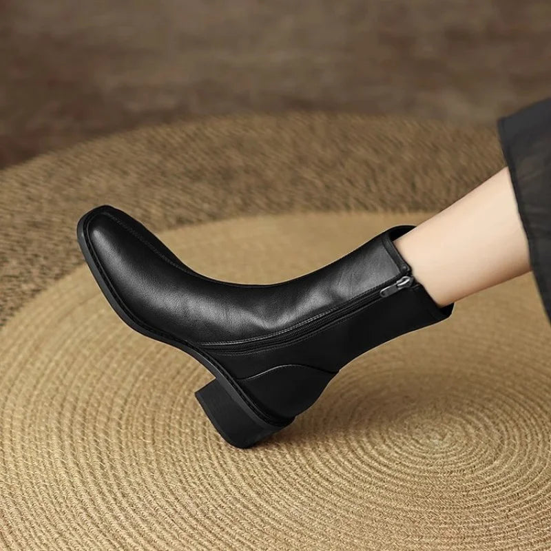 Joséphine | Bottines Orthopédiques Bout Carré à Talon Bloc