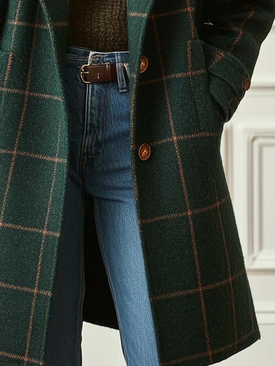 Mireille | Manteau Mi-Long Vintage à Carreaux Verts et Col à Revers